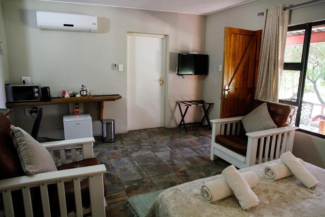 Ikaia River Lodge Keimoes Екстериор снимка