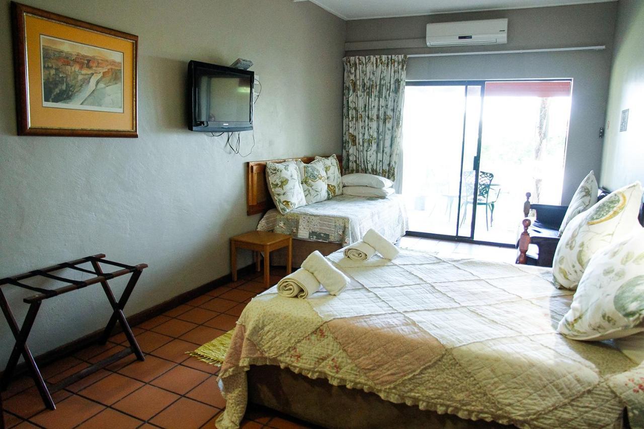 Ikaia River Lodge Keimoes Екстериор снимка